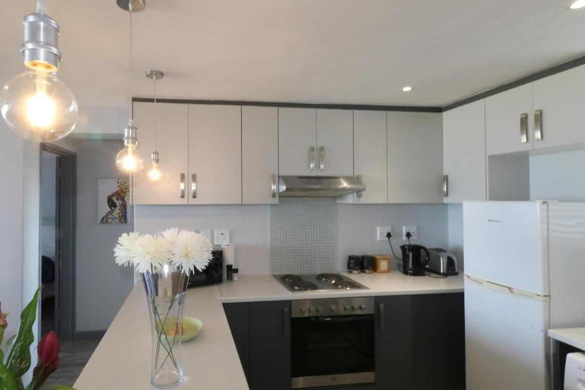 Sunrise Penthouse Lejlighed Muizenberg Eksteriør billede